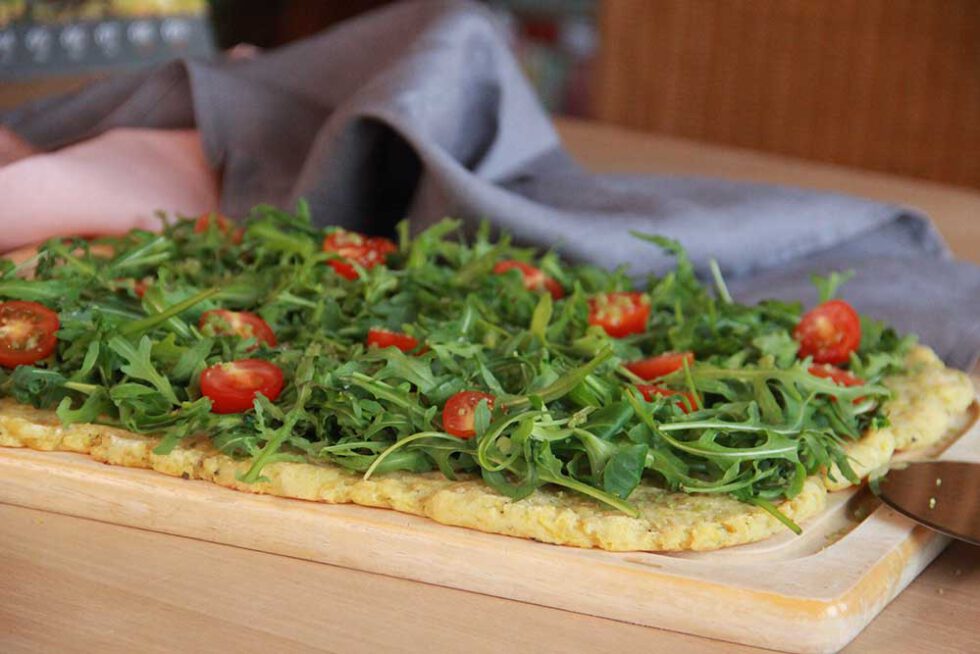 Rucola-Pizza mit „Parmesan“ - Abnehmen in den Wechseljahren